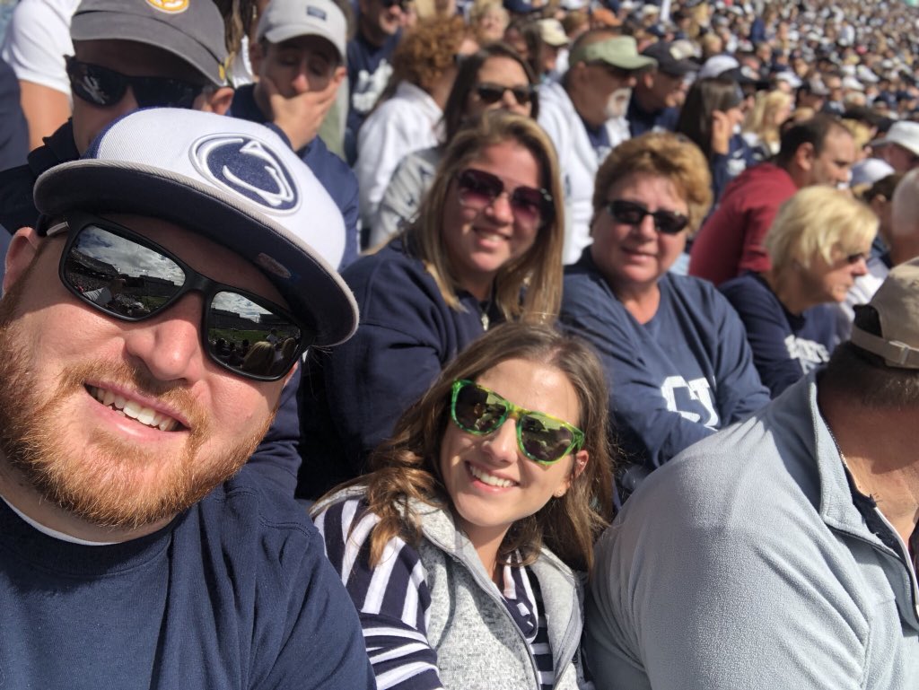Linndzze's tweet photo. #PSUPride #PennStateVSPurdue https://t.co/FOmBYGlBLK