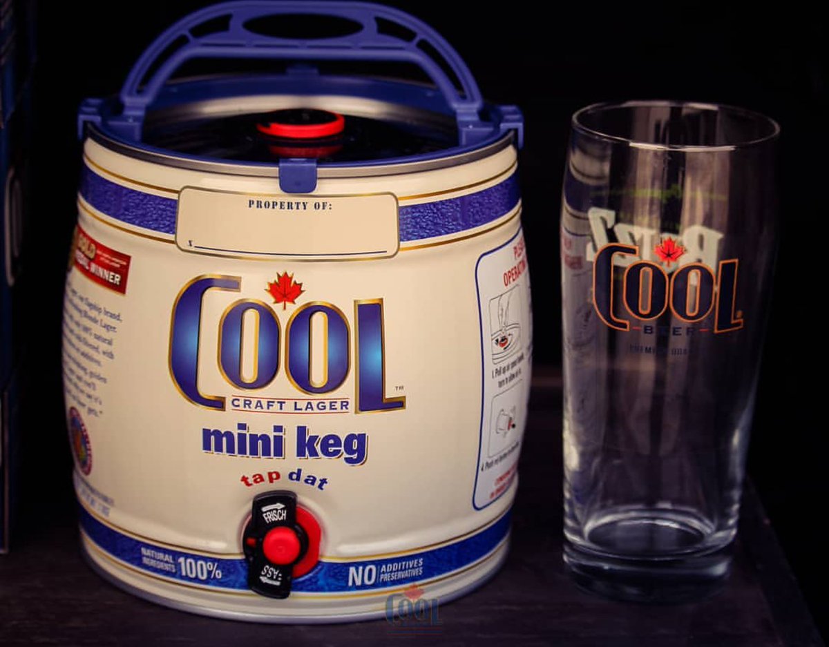 Stay "COOL" this Saturday afternoon @ Nobodys Perfect (John &amp; Barton) w/ $7.25 mini-pitchers, $4 shots, &amp; (from 2-4pm) $2 #burgers, served by Mystified!
#karaoke starts at 8pm

#hamont #Hamilton #hamiltonontario #love #photooftheday #Saturday #supportlocal #kjapproved