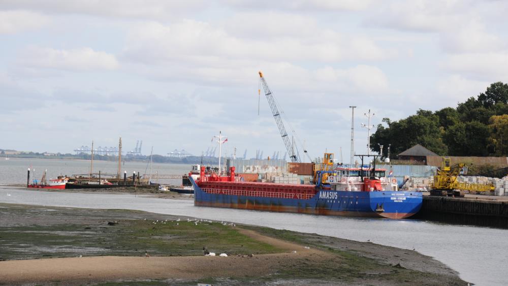 Krispen_Ships's tweet photo. Photos from this morning's road trip around Essex; MSC ISABELLA and EVER GENIUS seen at Felixstowe from Harwich, EEMS STREAM at Mistley, MANISA HAMUTO at Ipswich and SASSY SOFIA, GRANDE LAGOS and POLAR BRASIL at Tilbury (seen from Grays) https://t.co/LIL2chOOis