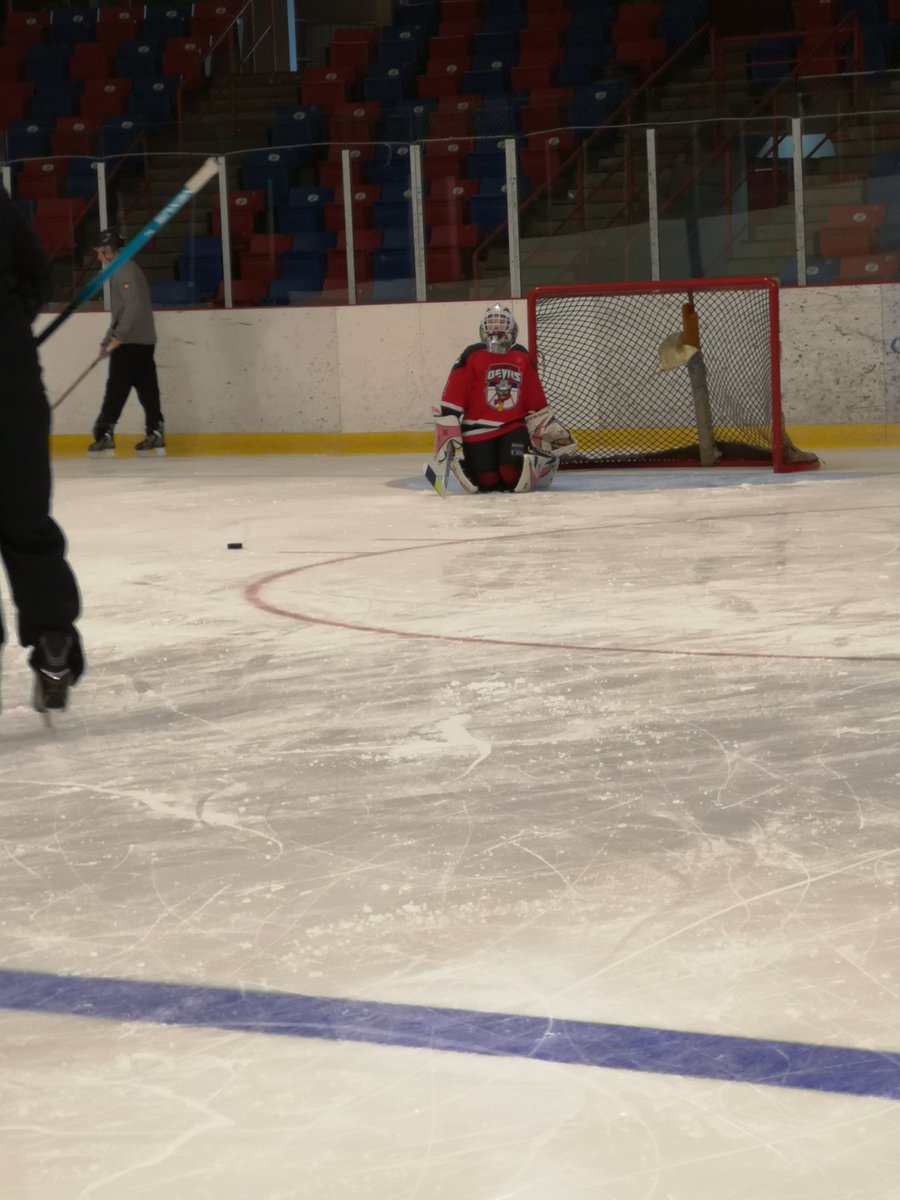 MajorCrystal's tweet photo. Skills competition with our U15  #WGIHW #dlmh https://t.co/3YoJt5y0Qh