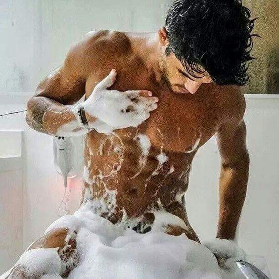 1 pic. #GAY #GAYXXX #Triplexxx #GayPorn #ChicosDelaRed #gaymuscle #hunk #perfectmanbody #handsomeboy