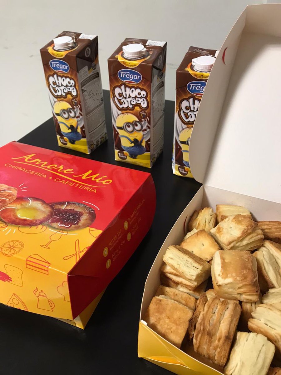 oajnuchaco's tweet photo. Queremos darles las gracias a supermercados Batoccio y panadería  amore mío por darnos una mano con el break  de los chicos 👏🏾💕💕🙌🏾 https://t.co/u0x6uWEanL
