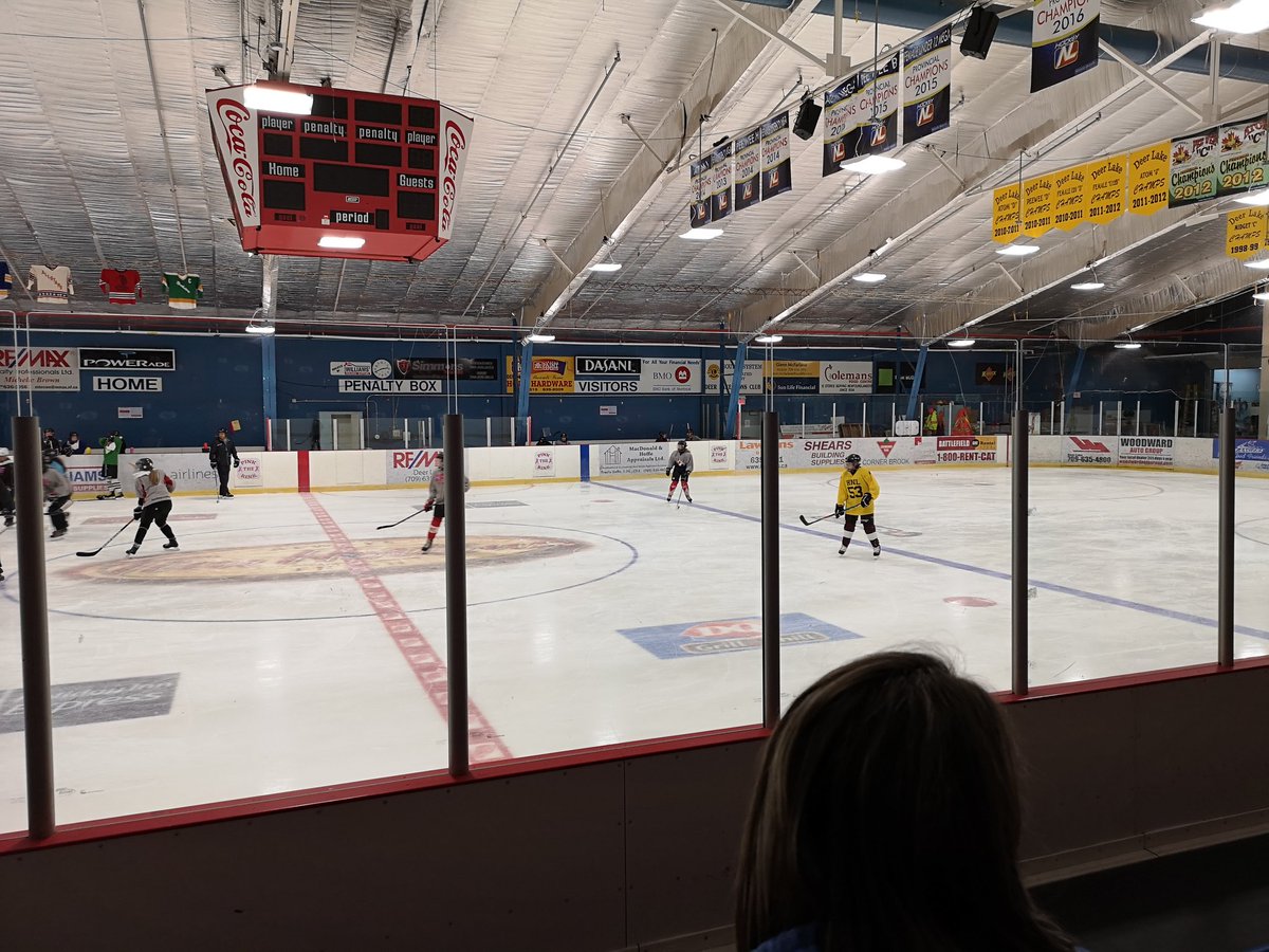 MajorCrystal's tweet photo. U15 &amp; U18 game!!!  #WGIHW #dlmh https://t.co/ZnSBzfS863