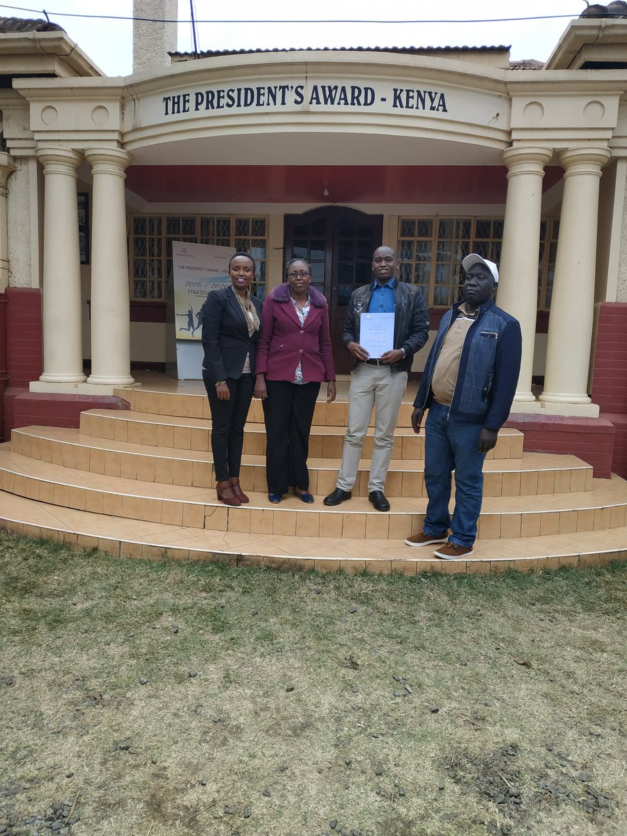 presidentsaward's tweet photo. With Kenya Medical Training College-Eldoret. Principal- Mr. Daniel Kimwetia, Award Leaders Calvin Kipsaina and Needy Tallam.We celebrate you on this #WorldTeachersDay You are among hundreds of our teachers who volunteer to deliver the Award. #worldready @Kmtc_official @intaward https://t.co/h5fRIpZZYP