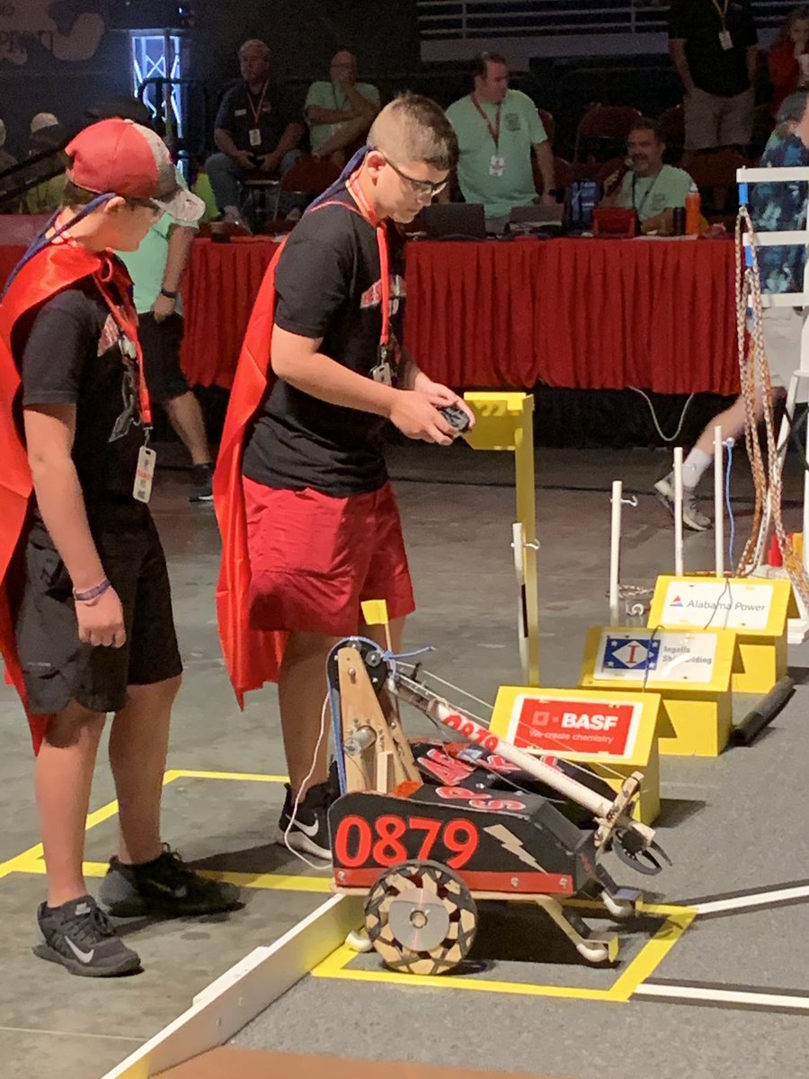 bfinnigan2's tweet photo. @SaralandMiddle Spartan Students @jubileebest Robotics 🤖 Competition @USAMitchellCtr Awesome Showing! 🎉🎷🎼🎺🥁@bmcdaniel19831 @AlexGCrane @SaralandSchools @wamilner https://t.co/sSzhlXuvnu