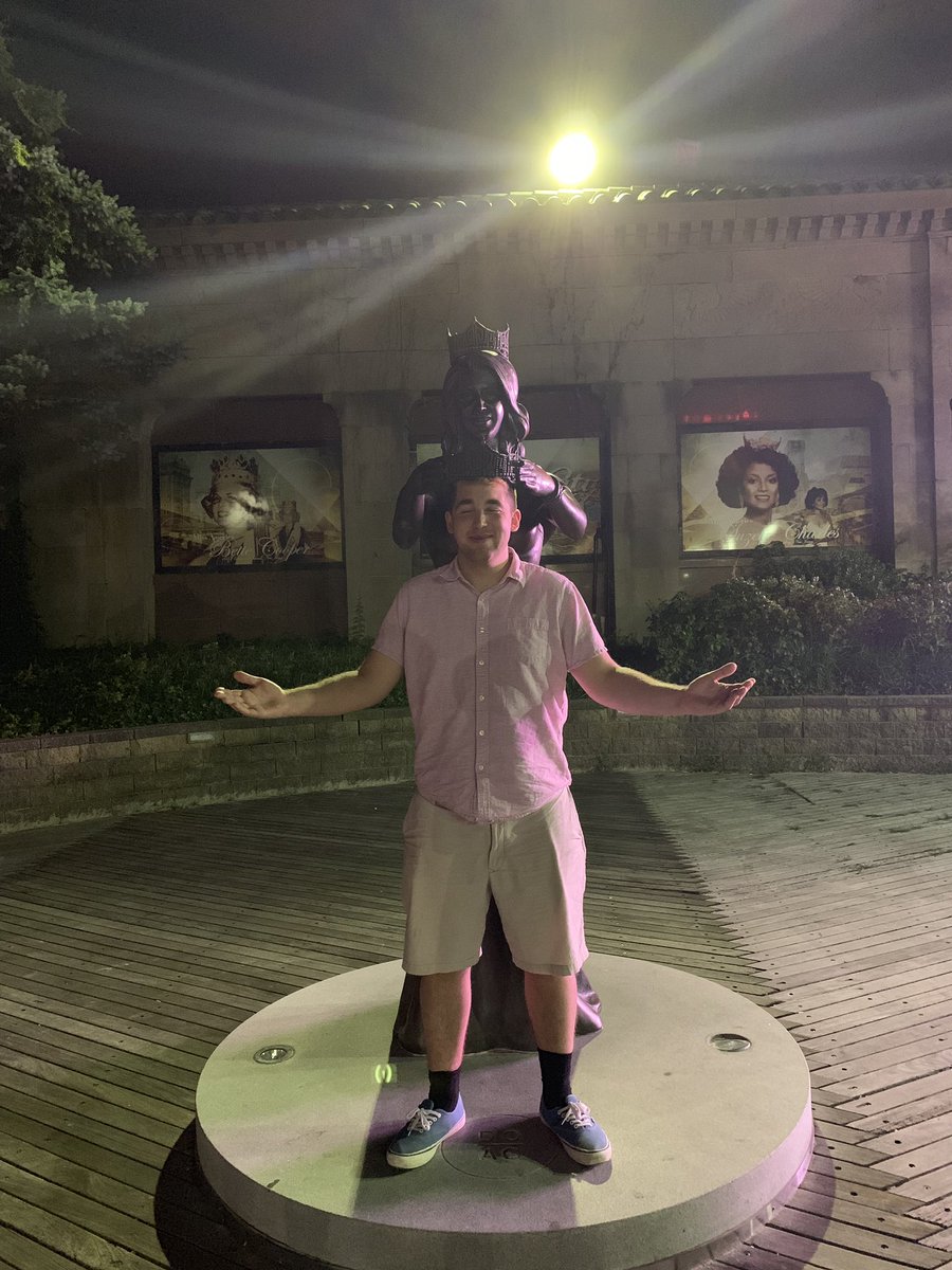 Everybody wish Lucas fucking Naylor a happy birthday cuz he deserves all the love and well wishes and happiness in the whole dang world. You are a star Lucas ❤️❤️❤️