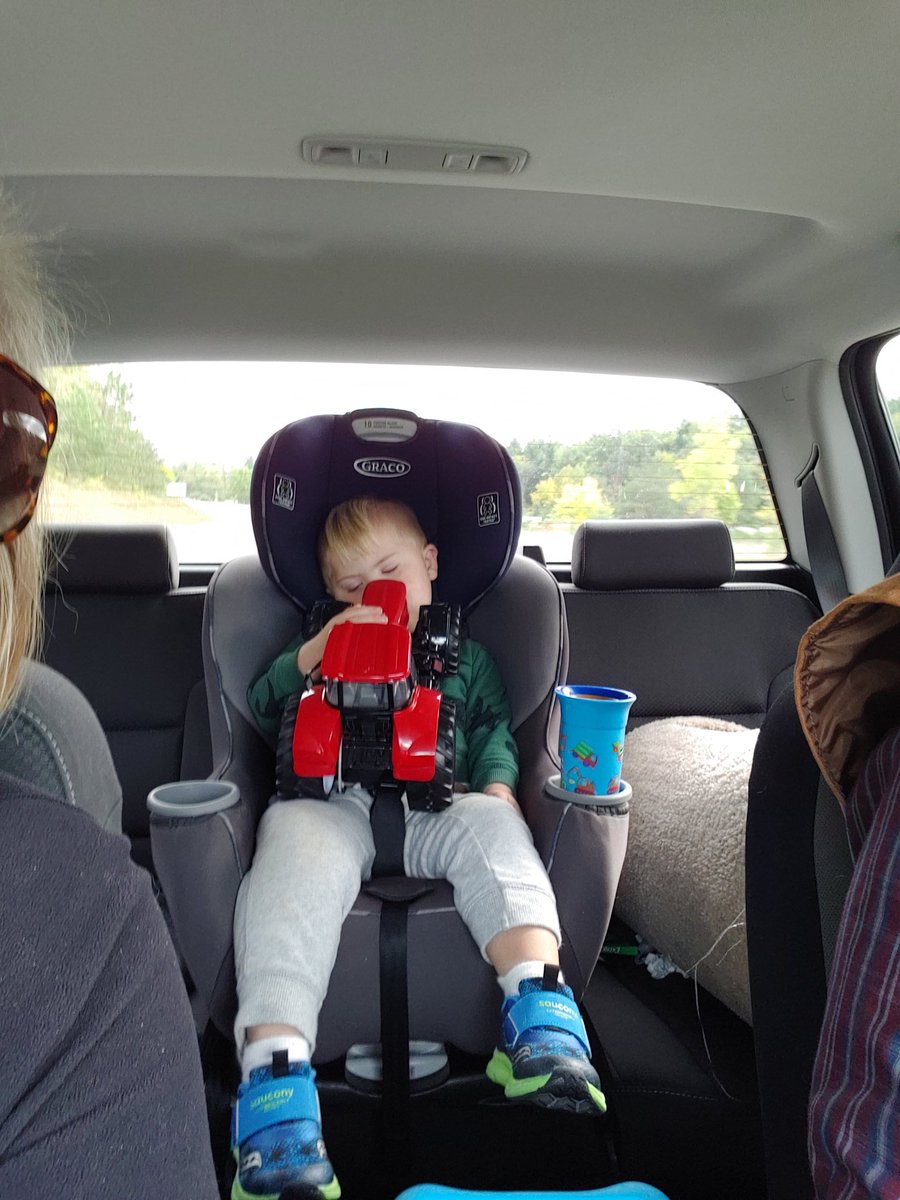 Angie Setzer tweet media