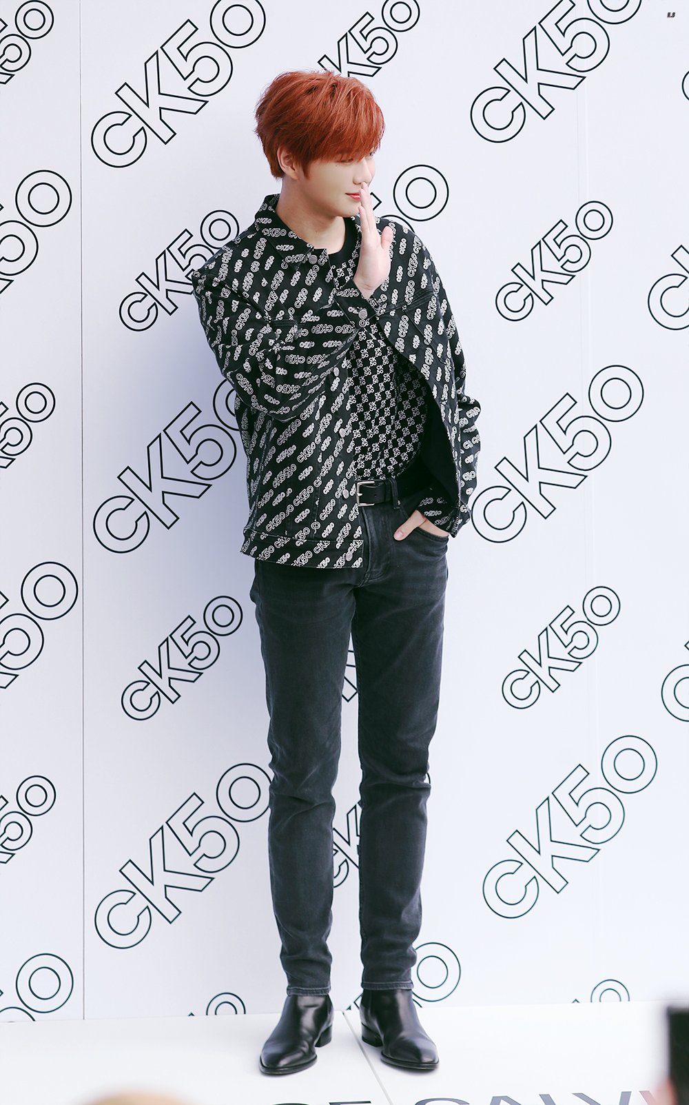 EGIe_laUYAE9O2E?format=jpg&name=large