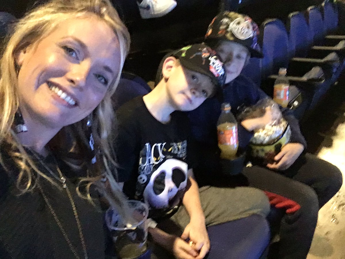 Day out with the nephews #marveluniverseLive