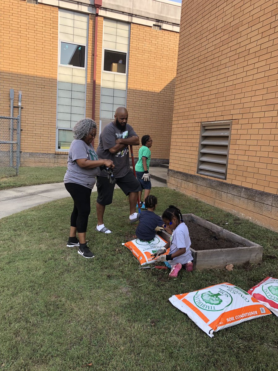 STEM@Usher tweet media