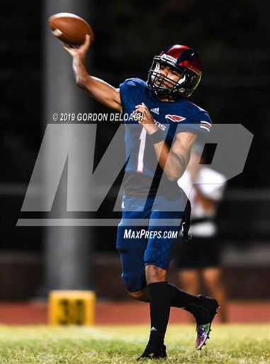 flashpho's tweet photo. .@Dunne_Football vs @SPXPanthers #txhsfb Pro Photo Gallery is up @maxpreps

https://t.co/7Xt01a38di

@StPiusX @CoachNoonan15 @dunnesports @__TheChosen_1 @cbarksdale1913 @ier_johnjohn @carsonrodgers10 @TheCamMcKeon @BenysBraeden @JayyDavis02 @dctf @TheOldCoach @nickwalt https://t.co/AJf4rjXLn3
