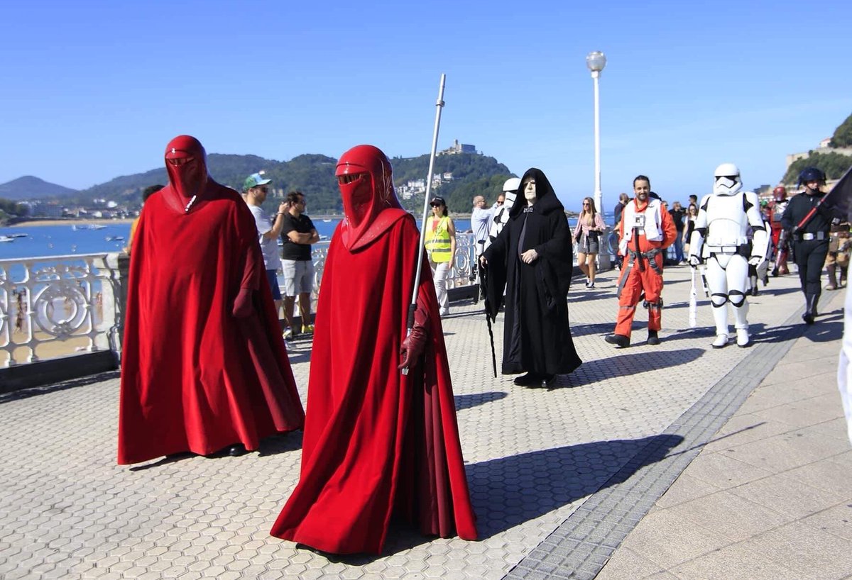 501stSPD's tweet photo. TR-15670 and TR-23676 on troop at Begisare's Retinitis Pigmentosa Day event in Donostia (Gipuzkoa), September 29, 2019.

📸: North Wall Squad, Belial

#SovereignProtectors
#SpanishGarrison
#NorthWallSquad
#501stLegion
#R2KT4
#RLSpanishBase
#DxunWraithguardClan
#BadGuysDoingGood https://t.co/Op5IGy7g5M