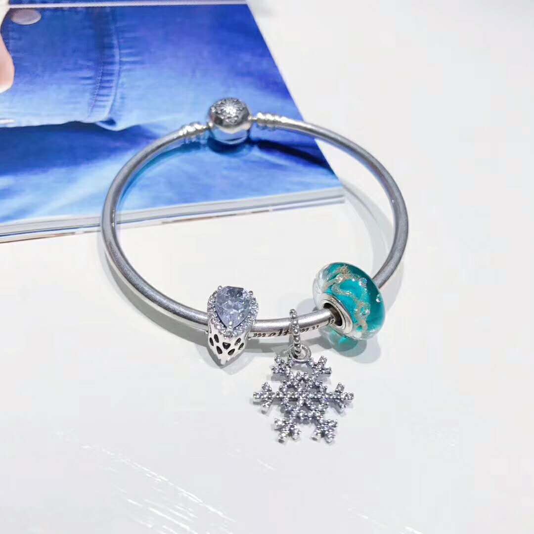 pandorasale2012's tweet photo. Fantastic FashionPANDORA Bracelet . Free Delivery On Orders Over £50!
https://t.co/1PNtmNPTP1 https://t.co/up00dfHVQK