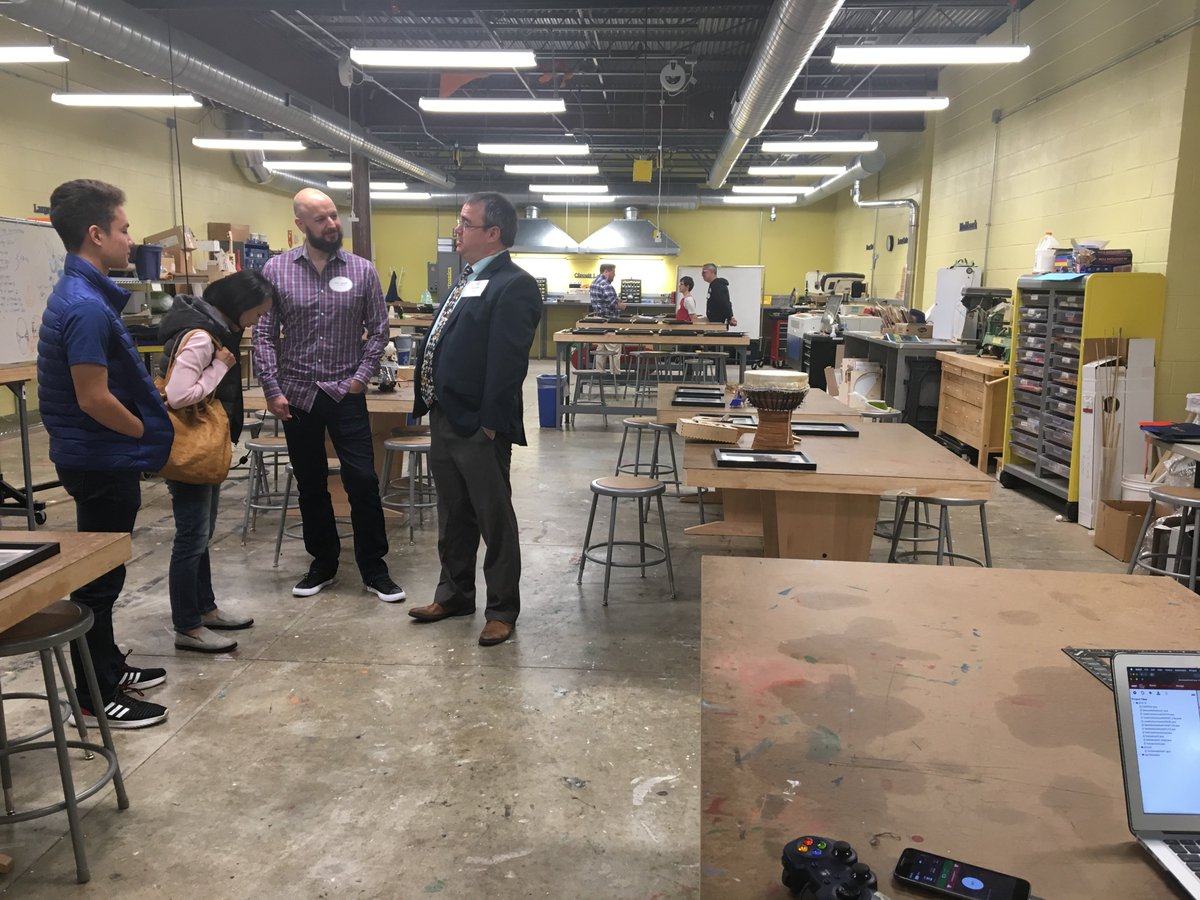 PennCharter's tweet photo. Teachers and coaches greet visiting students and parents to explain curricular and extra-curricular experiences at PC, and how they use premier facilities to enhance learning. #strategicvision #howfarPC #admissions2020 https://t.co/3S5xs0IaB3