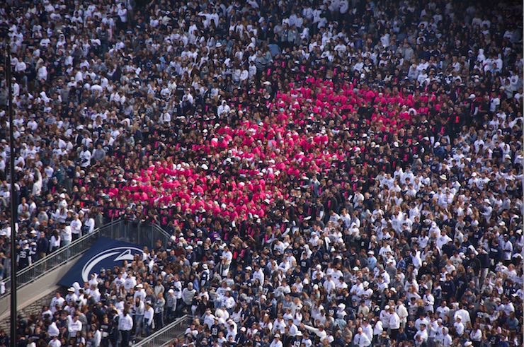 GES_Principal's tweet photo. Happiness is spotting your sophomore on tv in the S-Zone representing in the original team colors for Homecoming! #WeAre #HeyThatsAlex! https://t.co/iVTexddUsX