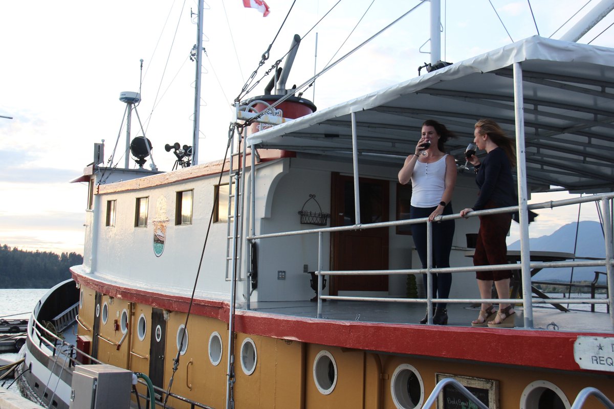 ZenSeekers's tweet photo. Wait until you try the menu aboard this 100-foot tugboat in #PortAlberni’s Arts District. 
@SweptAwayInn includes tasty #Moroccan creations &amp; a great start to #ExplorePortAlberni: https://t.co/LL5J4JqHCJ

📷 @Doc_Pow
@Cityportalberni @albernivalley @HelloBC @bcaletrail #ExploreBC https://t.co/FzrdhYAzjg