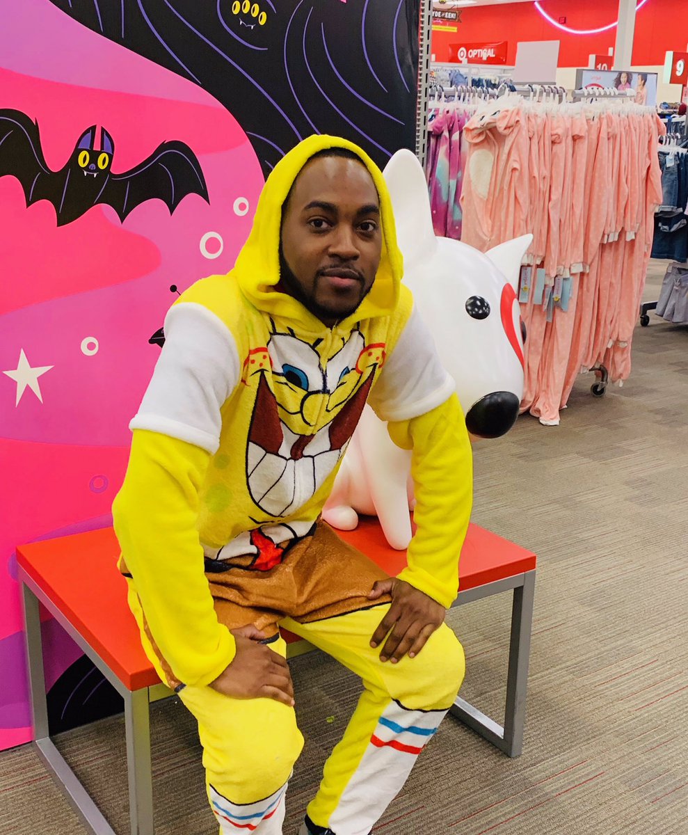 TLBrittney1336's tweet photo. Men’s DBO Warren is ready for onesie szn just in time for Halloween 🎃 https://t.co/Yg2UO7lTvL