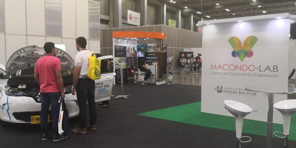 MacondoLab's tweet photo. 📍Seguimos en el tercer día de la #FeriaFica, y hoy nos acompaña una empresa de la casa, @autoavance, dando a conocer a nuestros visitantes las últimas tendencias en la industria automotriz 👏🏻🏎🚖🚗
#SelloMacondoLab
#SelloProbeta
#Emprendimiento https://t.co/6UZyHbYZi6