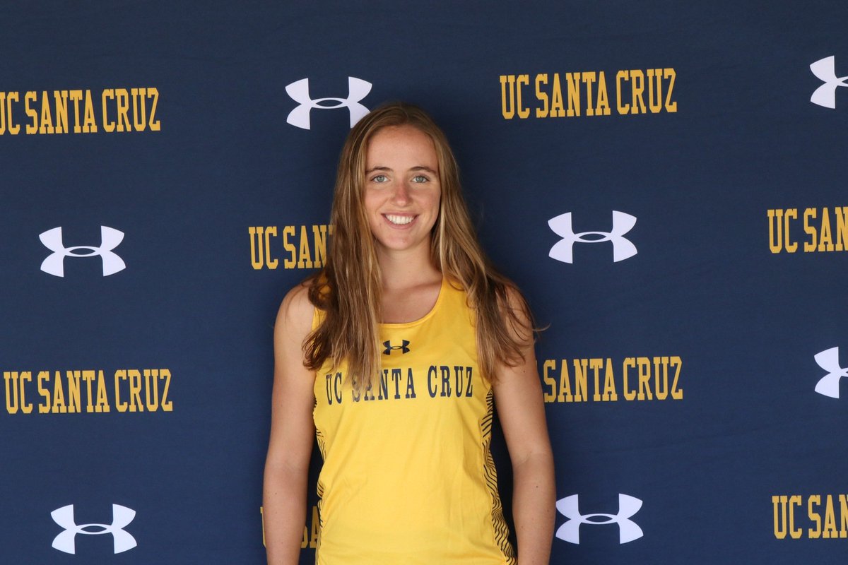 UCSCAthletics's tweet image. Paul Colosi finishes 23rd in 8K to lead @slugtrack to 11th place in Men's Silver division, while Ashley Baudin's 41st place &amp;amp; Elana Muzzy in 50th (out of 250+ runners) to help pace the women to 10th at the Nationals Preview in Louisville. 
#goslugs #NoKnownPredators