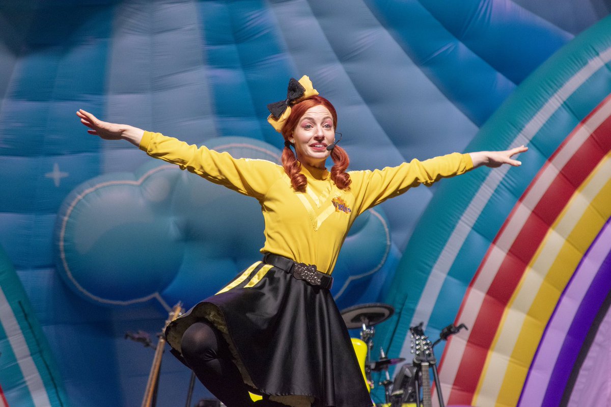 SlushPuppiePL's tweet photo. Thank you @TheWiggles for bringing your #PartyTimeTour to Kingston, Ontario! https://t.co/SWnM05VSaW