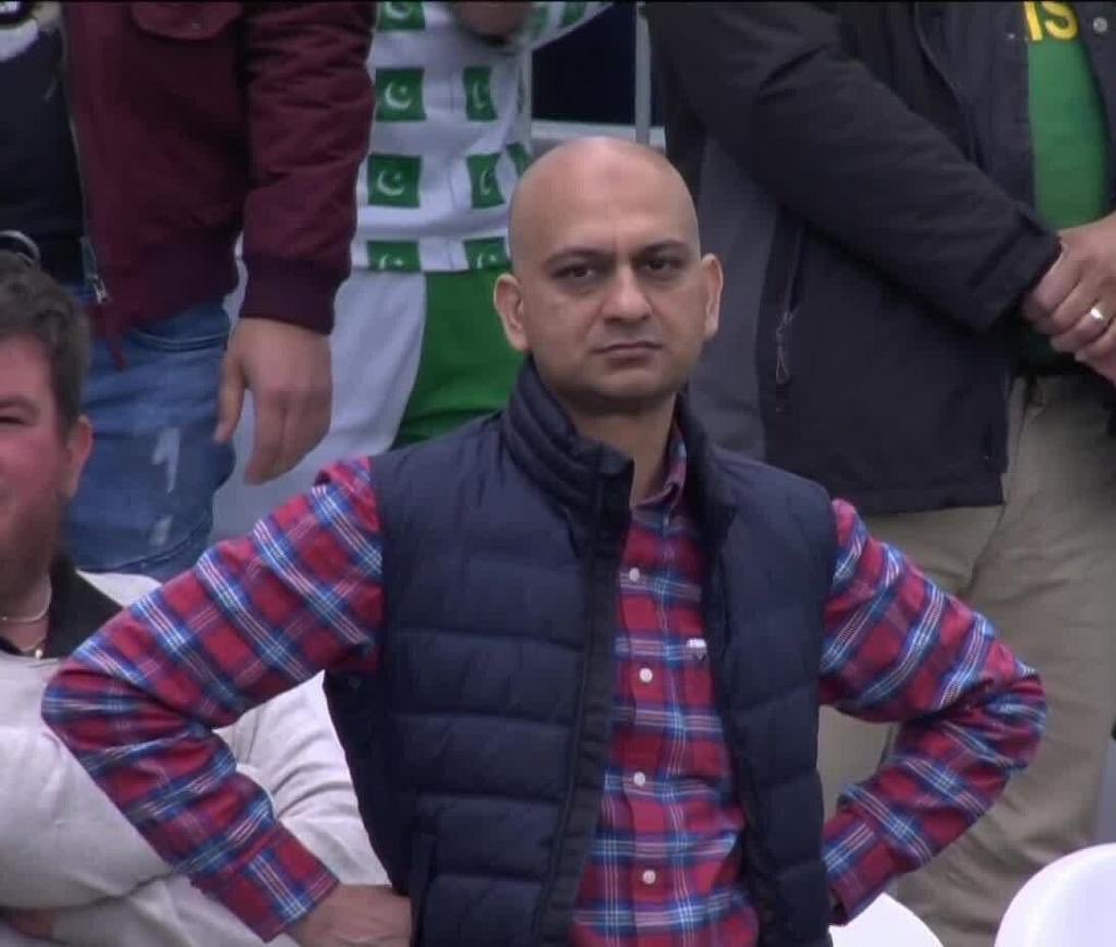 Naqi_786's tweet photo. Permanent face of Pakistani cricket fans.

#PAKvSL
#1stT/20 https://t.co/iJsm95qpOe