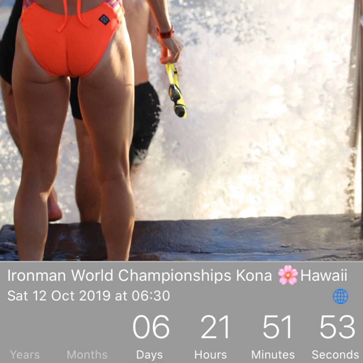 IMTrinews's tweet photo. 7️⃣ Days until the Ironman Triathlon World Championships Kona 🌸 Hawaii

2018 #konapier #digmebeach High Waves 🌊 (Ironman Triathlon Kona week)

📸 #imtrinews #kona18 #imwc #imkona #Kona #finish #aliidrive  #anythingispossible

🏊🏼‍♂️3.8km 🚴🏻‍♂️180 km🏃🏼‍♂️42.2km
#challengefamily #ironmantri https://t.co/4g6z34rdaL