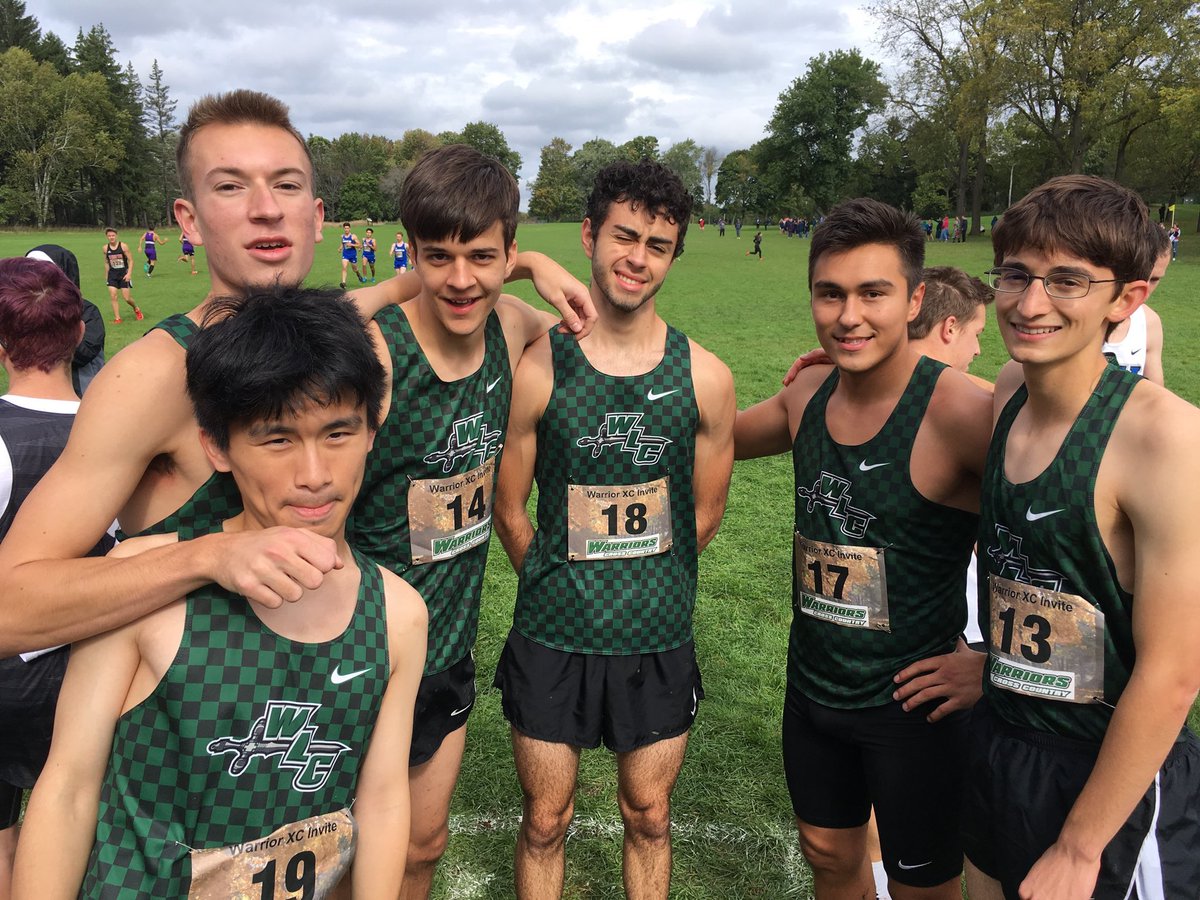 RevShevWLC's tweet photo. Checking out @WLC_XC_TF on their home course for the Warrior Invite! #runlikethewind #runfortheprize #headbandforrunningobviously #catchmeifyoucan https://t.co/Dx3pRLrENM