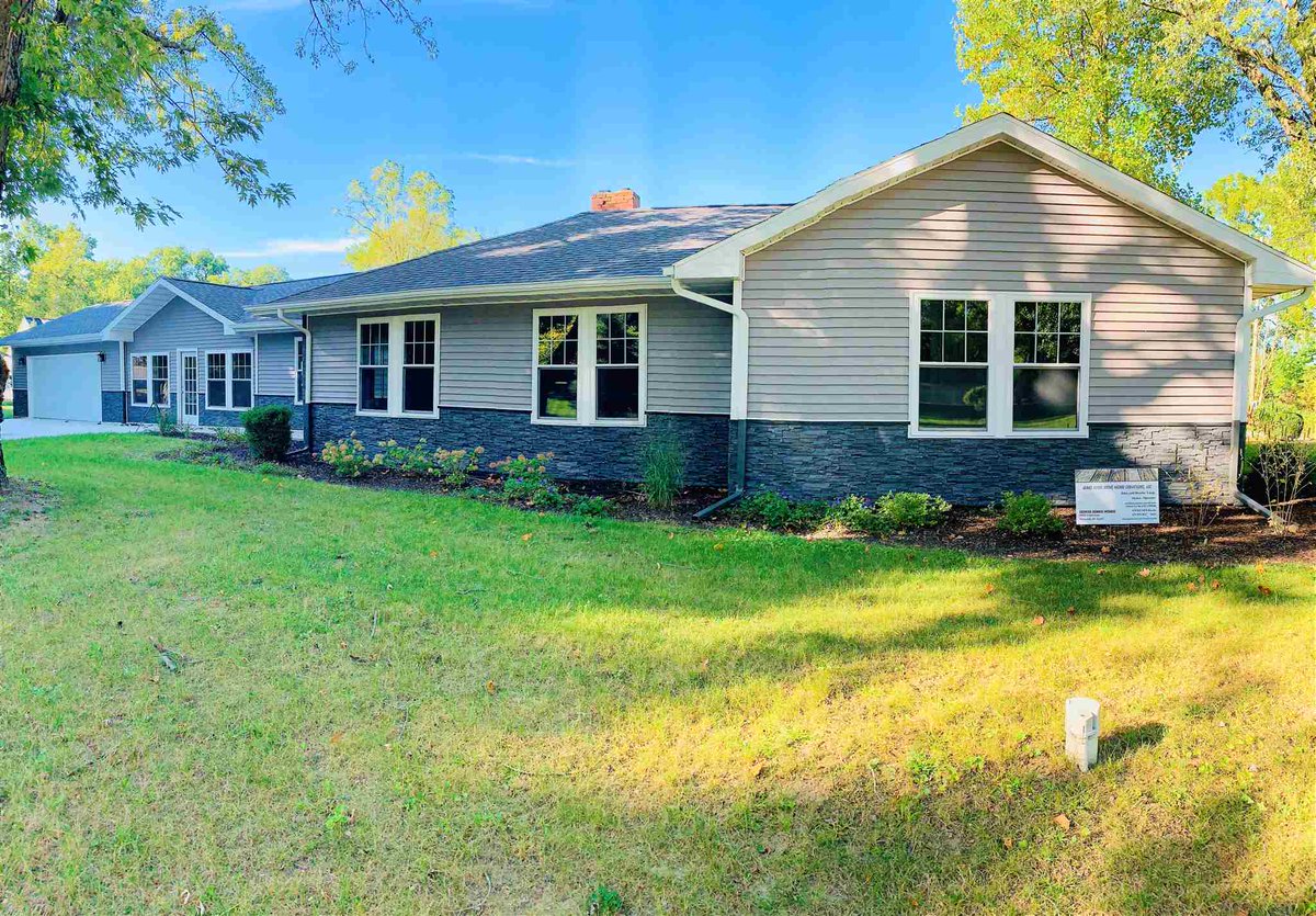 re_oak's tweet photo. We are looking for a buyer on 10484 Pretty Lake Trail #Plymouth #IN  #realestate https://t.co/CvzPaeMVJC https://t.co/Xojoo4g03N