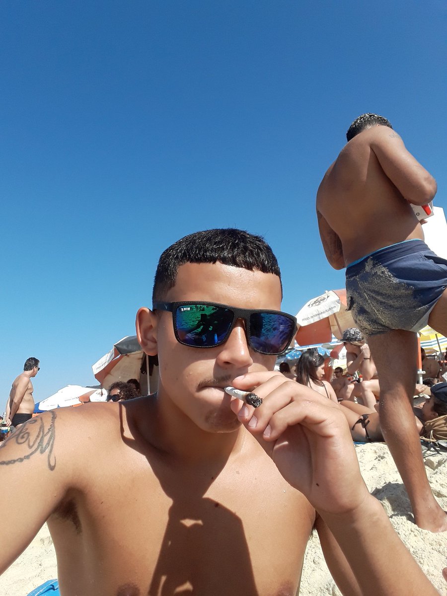 RdTremR9's tweet photo. Na 🕊✌🎈 🌊🏊‍♂️ https://t.co/sWlECpyIZt