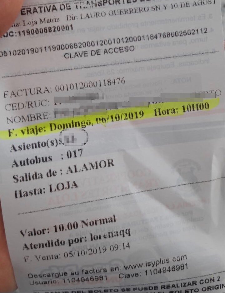 CronicaLoja's tweet photo. Mientras autoridades puntualizan que realizan operativos para controlar las tarifas de pasajes; usuarios evidencian con sus boletos  el incremento. Este pasajero nos relató que para trasladarse desde  #Alamor hacia #Loja pagaba $7,50; hoy lo obtuvo a  10 dólares.
#Ecuador https://t.co/X198pugtsc