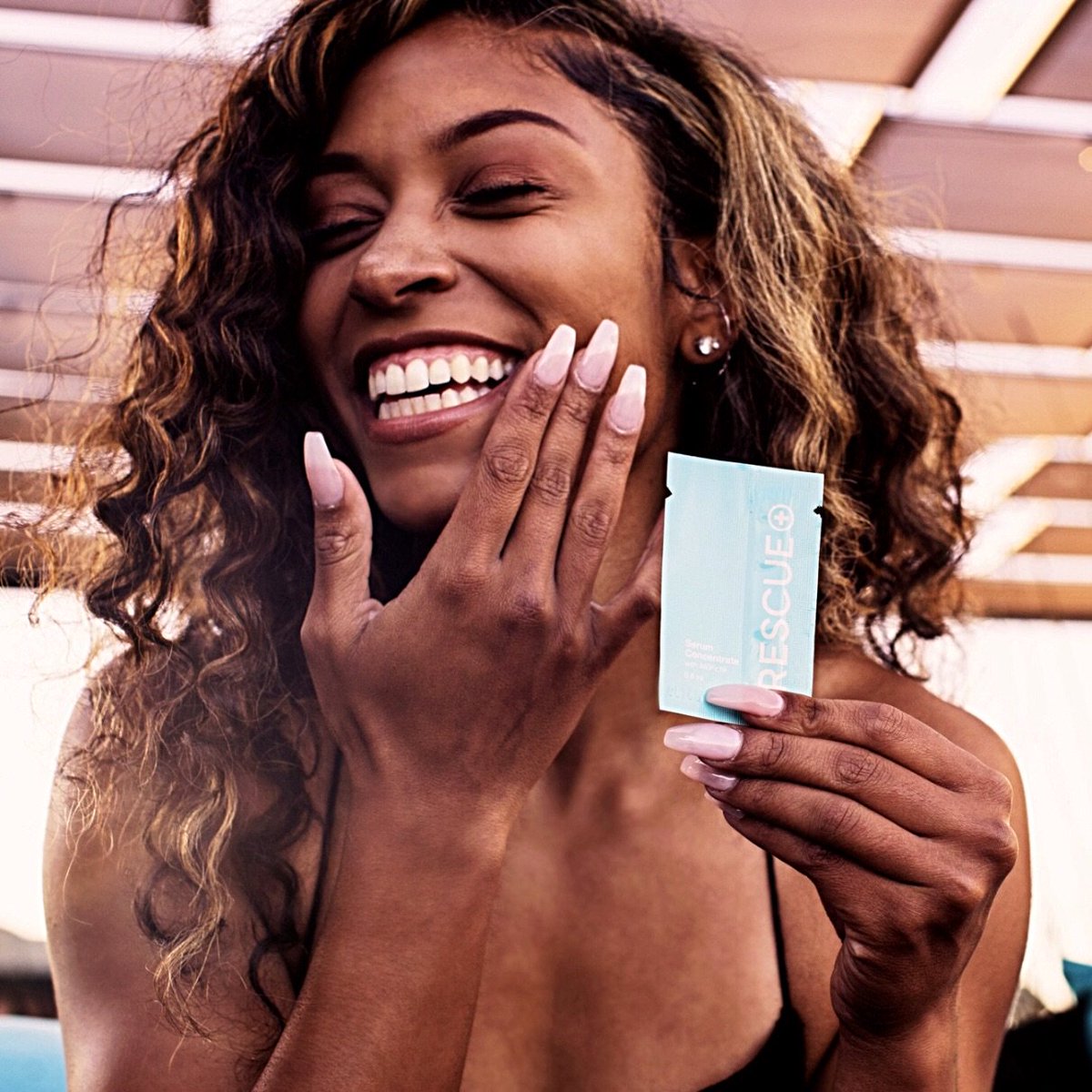 It’s not selfish to love yourself, take care of yourself, and to make your happiness a priority. It's necessary.
#SelfcareSaturday #rescueskin