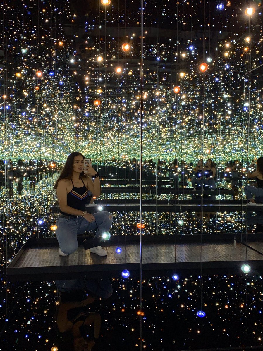 haaxb's tweet photo. infinity lights, LA ✨ https://t.co/hLcTuHj4Ea