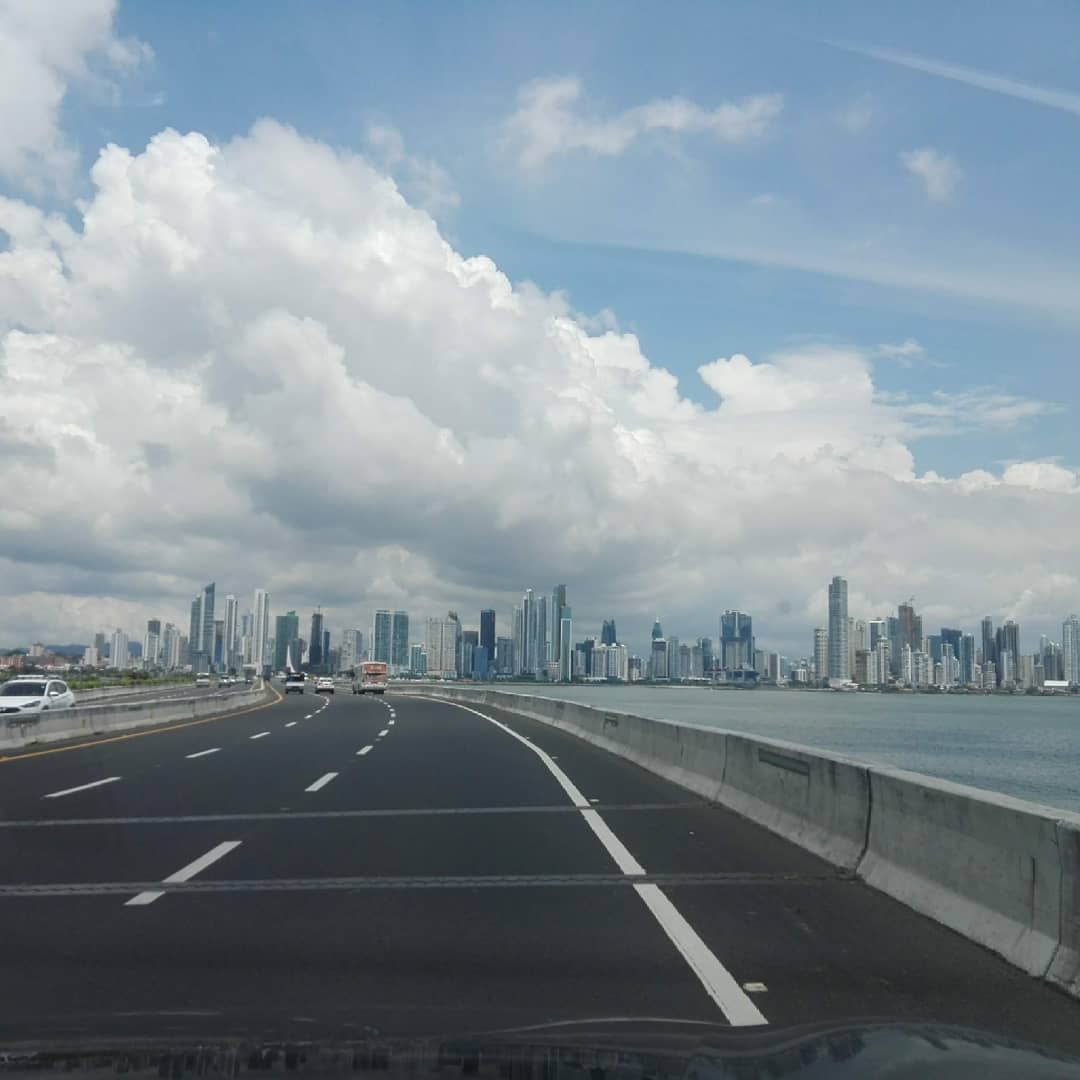 antoniosjournal's tweet photo. Que Dios bendiga #Panamá
que nada pide e mucho te dá.
#panama #pty #ptylife #pty507 https://t.co/xD2IfqtNRt