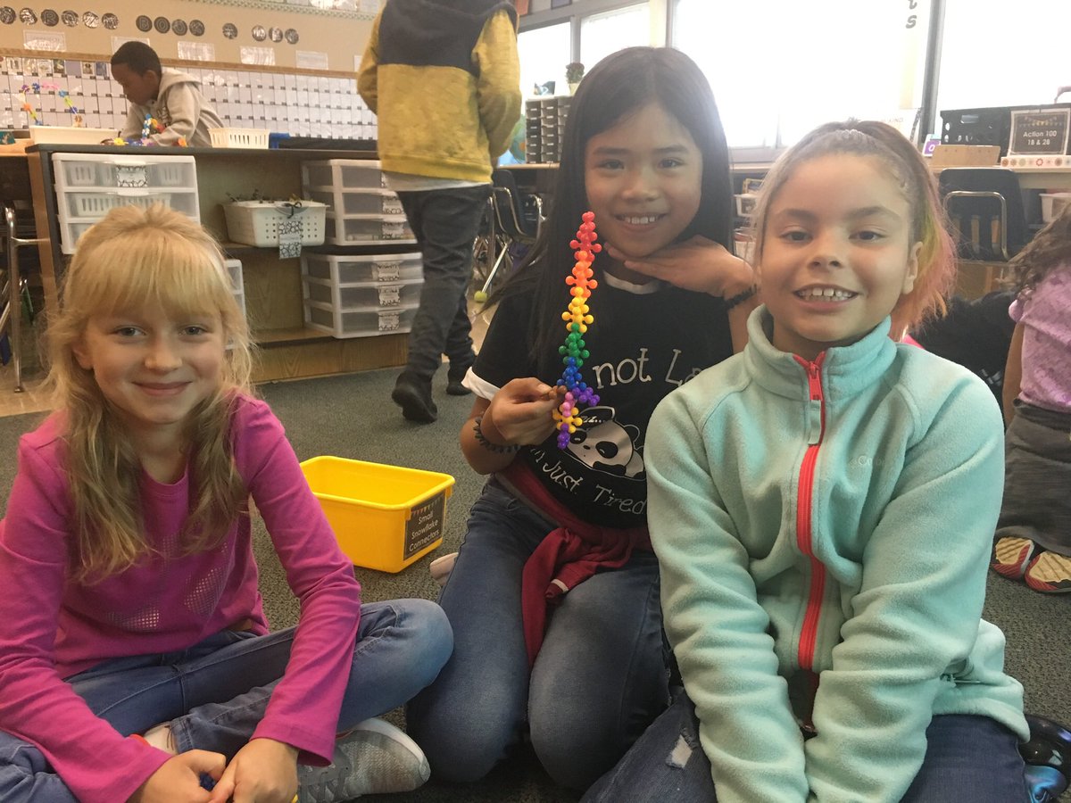 Can you tell which student started school in the United States this week and doesn’t speak any English? Probably not! Love watching our newcomers full integrate and their classmates embrace them! <a href="/afalzarano1/">Annamaria Falzarano</a> @GCSDsuper <a href="/PaddyHillTweet/">Paddy Hill School</a> @sschoen_gcsd