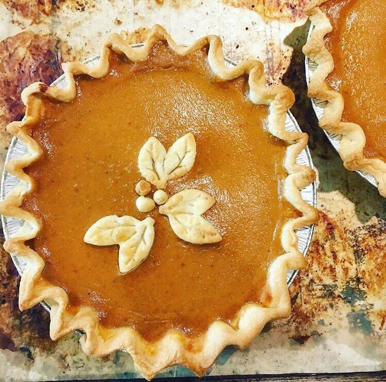 BroadviewDanBIA's tweet photo. It’s time for @dough_bakeshop Pie pre orders again! Make your orders before Friday to get yours in time for #thanksgiving !
.
.
.
.
.
Repost from Dough Bakeshop
#pumpkinpie #danforthliving #danforthbakery #freshpie #torontopieshop #torontoeats #yyzeats #yyzfoodies #torontofoodies https://t.co/2TDbbEVdUf