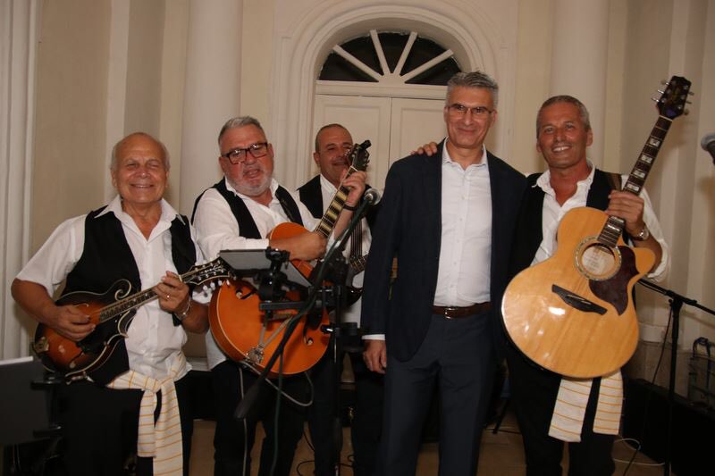 AbelaCarmelo's tweet photo. Thanks to all those who visited @MFAMalta Palazzo Parisio during #NotteBianca2019 A pleasure meeting you in a night which turned the Ministry into a celebration of Maltese Folklore, cribs & statues exhibition, traditional kids games & restoration work on Francesco Zahra paintings https://t.co/fsUI3HC7gY