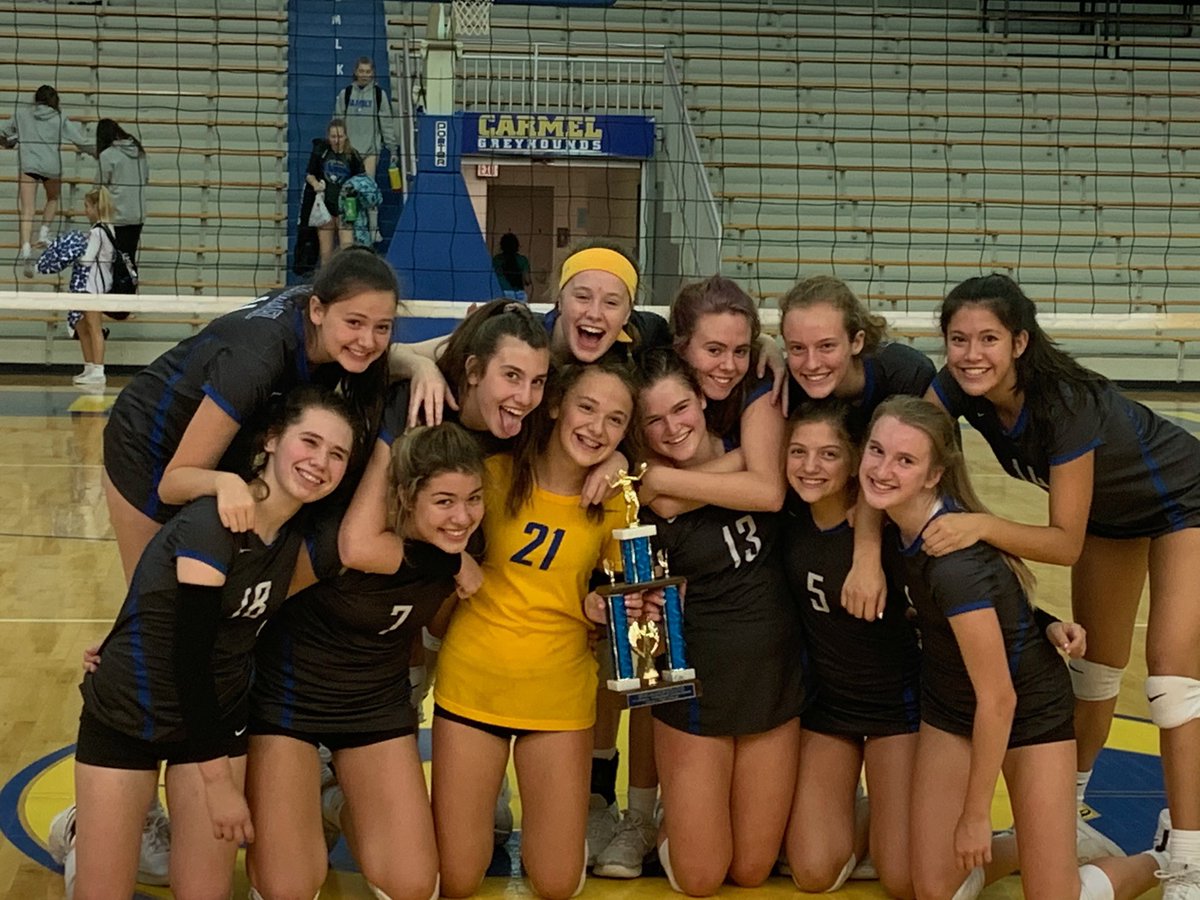 Congrats to our Freshman Hounds! Champions of the Freshman Carmel Invitational! 4-0 on the day and didn’t drop a set! #EarnItHonorIt #fantasticseason #HoundProud