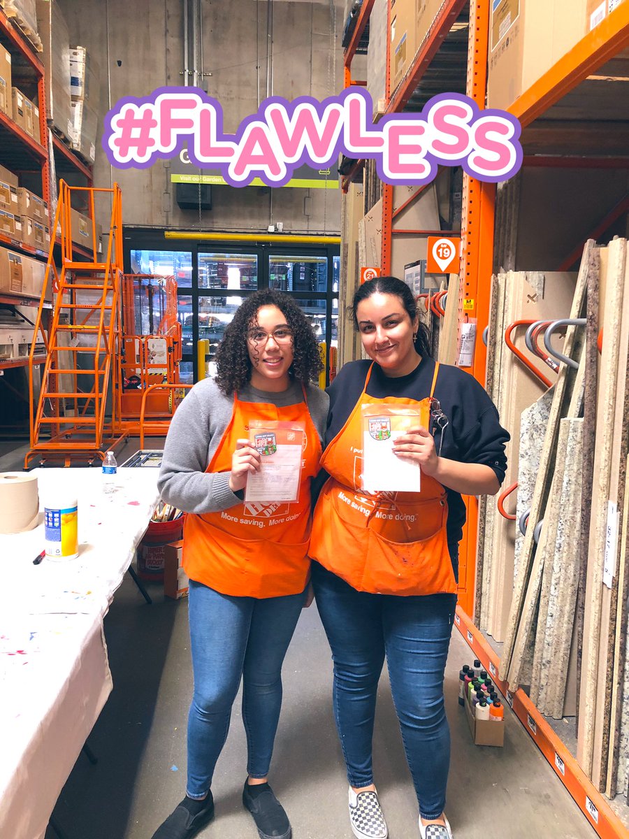 Amazing job ladies 👯‍♀️ for taking care of this months 👶🏽👧🏼🧒🏾👦🏻 Workshop 👏🏽 #Captains #kidsworkshop