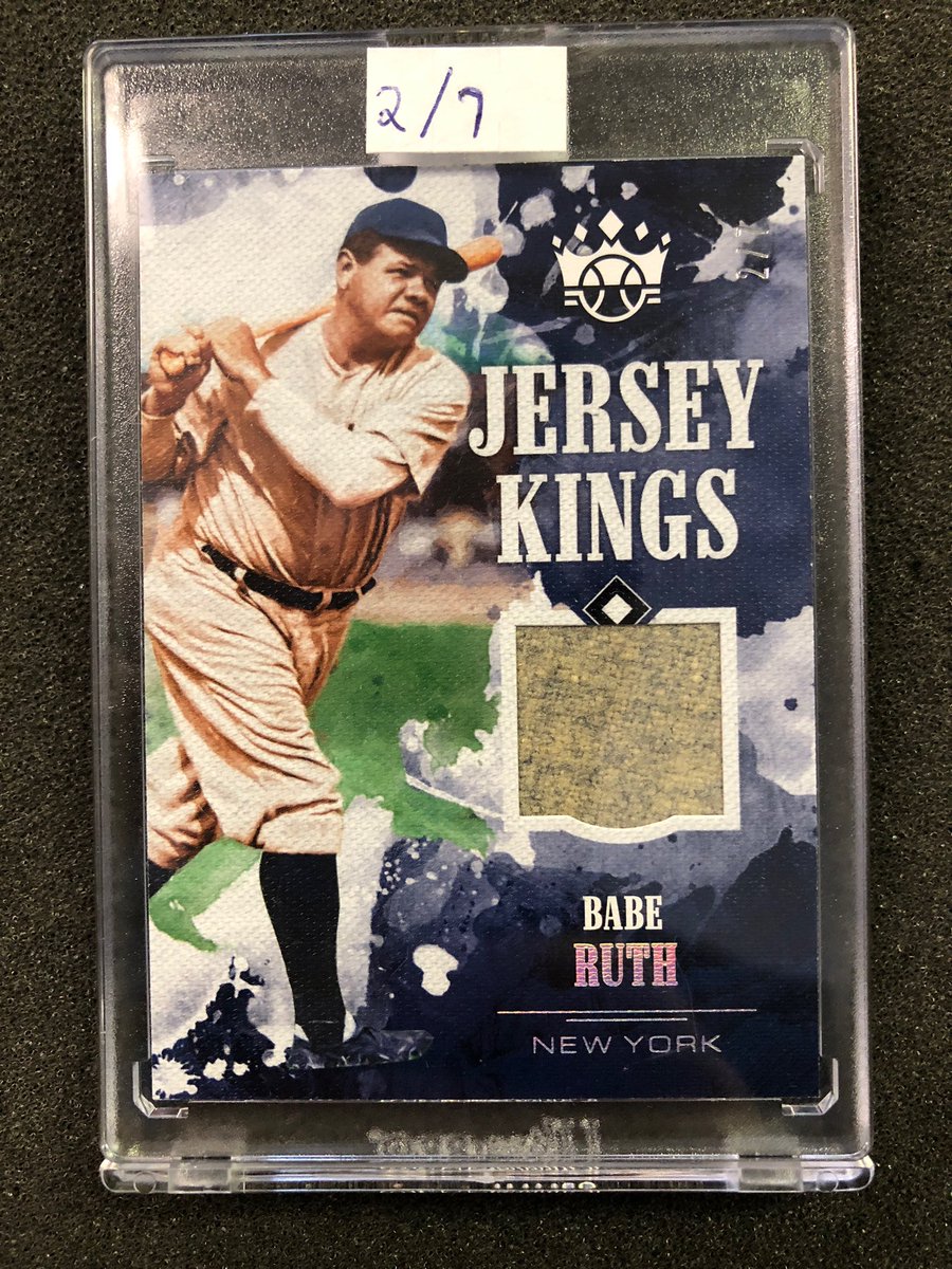 MCS_Cards's tweet photo. #WhoDoYouCollect #hobby #baseballcards #baseballcardshow #beckett #fortwayne #topps #panini #komets #casebreak #boxbreak #fortwaynecardshow #collect #sportcards https://t.co/ZGlXtNkyYT