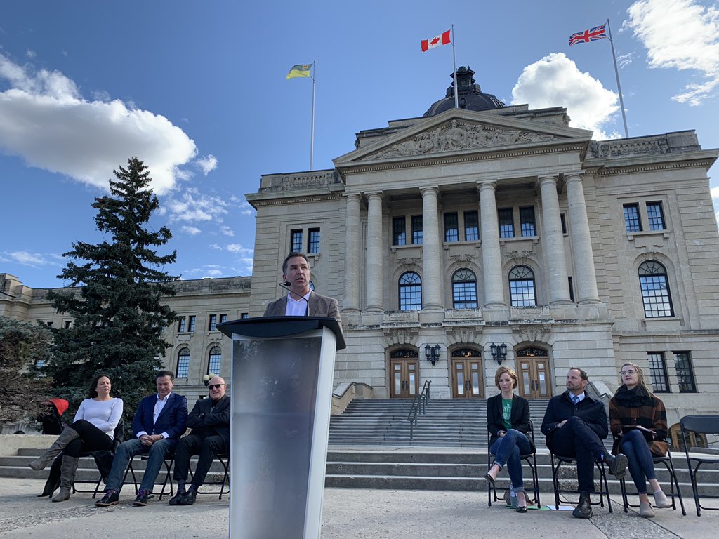 SaskTeachersFed's tweet photo. Looking out at this crowd, I feel excited, optimistic and proud.” - Federation President @patrickmaze #WorldTeachersDay #saskteachers #skteach https://t.co/KyodvgWBgh