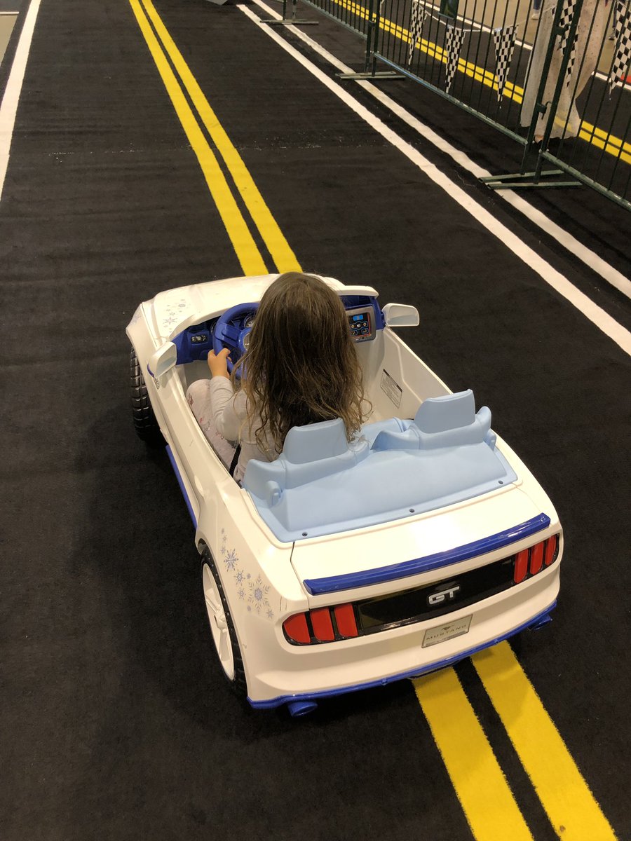 Kids can test drive their own size cars here @OCAutoShow too! ❤️Like this tweet if you think she’ll go off the road. 🚙Retweet if you think she’ll stay in her lane! #hosted