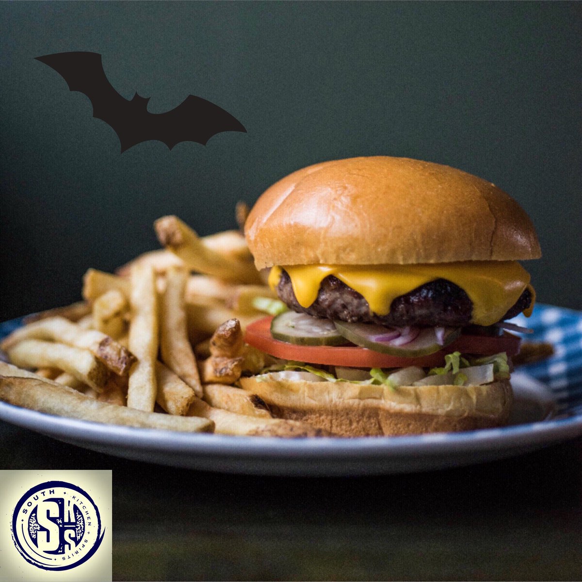South_Kitchen's tweet photo. Our classic Red White &amp; Boo! burger &amp; fries. Available for lunch every weekday for $9.95. Because we don't care what Five Guys or Burger-Fi is telling you, for ten bucks you should be able to order your burger cooked to whatever temp you like, and you should get a real plate! 😋 https://t.co/eMXTyRn2TQ