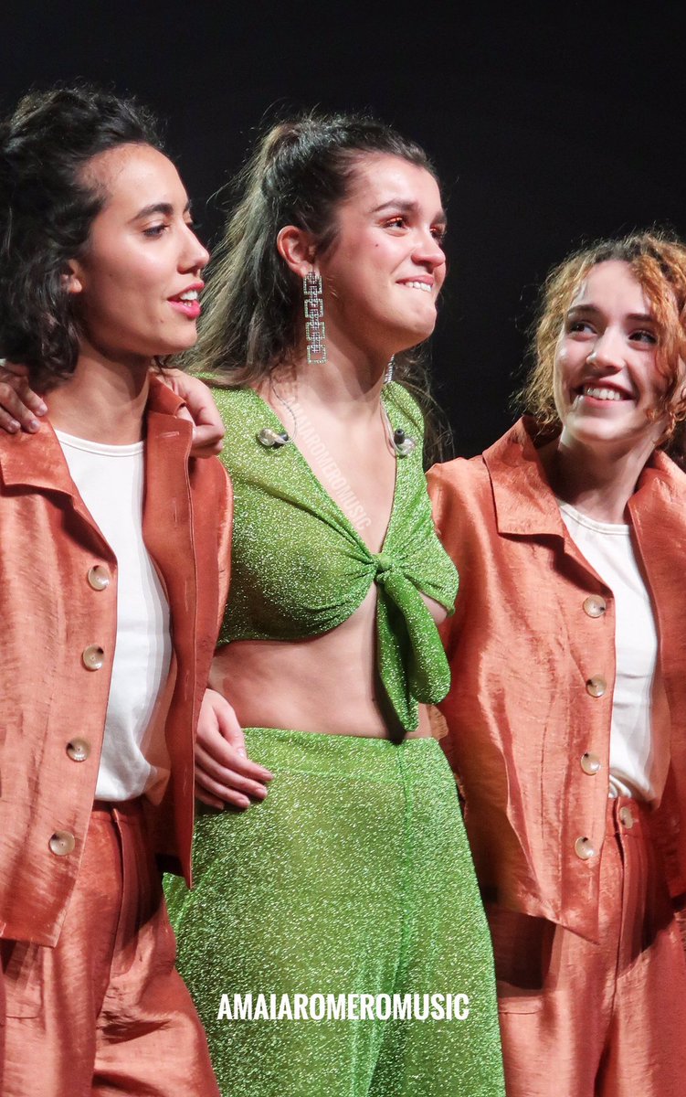 _aguaymezcal's tweet photo. Estoy super orgullosa de ella, es la foto más bonita del mundo😭 https://t.co/n1hg0qCLsq
