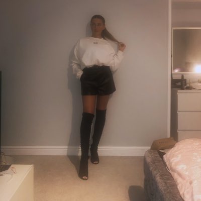 cydney_barber's tweet photo. #NewProfilePic https://t.co/p9VkielxQT