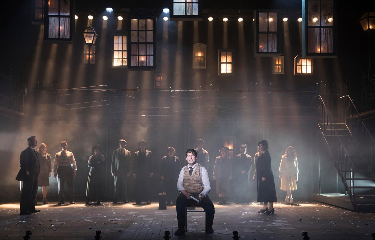 Sad to say goodbye to <a href="/AngelasAshesIRE/">Angela's Ashes</a> tonight at <a href="/FairfieldHalls/">Fairfield Halls Fan</a>. Such a wonderful production, just had to go back and see it again one last time!

Helping promote shows like this is why I love my job! Very proud to be part of team Fairfield Halls today!❤️

#TheatreMarketing