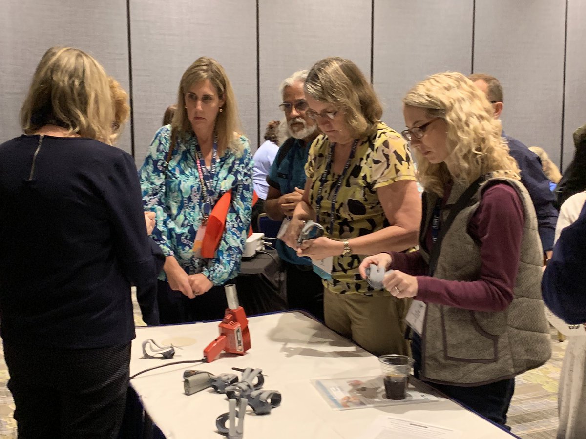 bracelab's tweet photo. We hate @HandTherapyASHT ending, but great memories: Judy Colditz’s giveaway, Gene Terry’s toast, sessions like Gregory Bain’s wrist talk, Karol Young’s #MetaGrip lunch &amp; learn, the camaraderie. Fave quote: This elbow brace is sooo Comfortable! See y’all in San Antonio! #ASHT2019 https://t.co/5Gf4kM5jsb