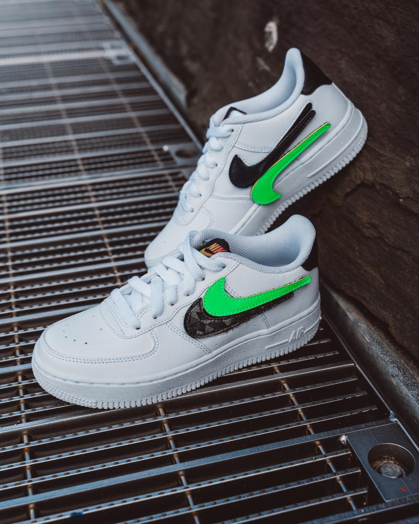 nike air force 1 velcro swoosh