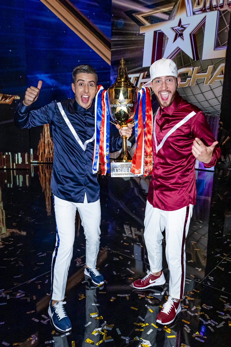 TwistandPulse's tweet image. WHAT THE ACTUAL HELL???????? AAAAAHHHHHHH!!!! NO FLIPPIN WAY! NO WAYYYYY!!!!! NAAAAA MAN! WAIT......... DID THIS JUST HAPPEN? #BGTCHAMPIONS #THEACTUALCHAMPIONS