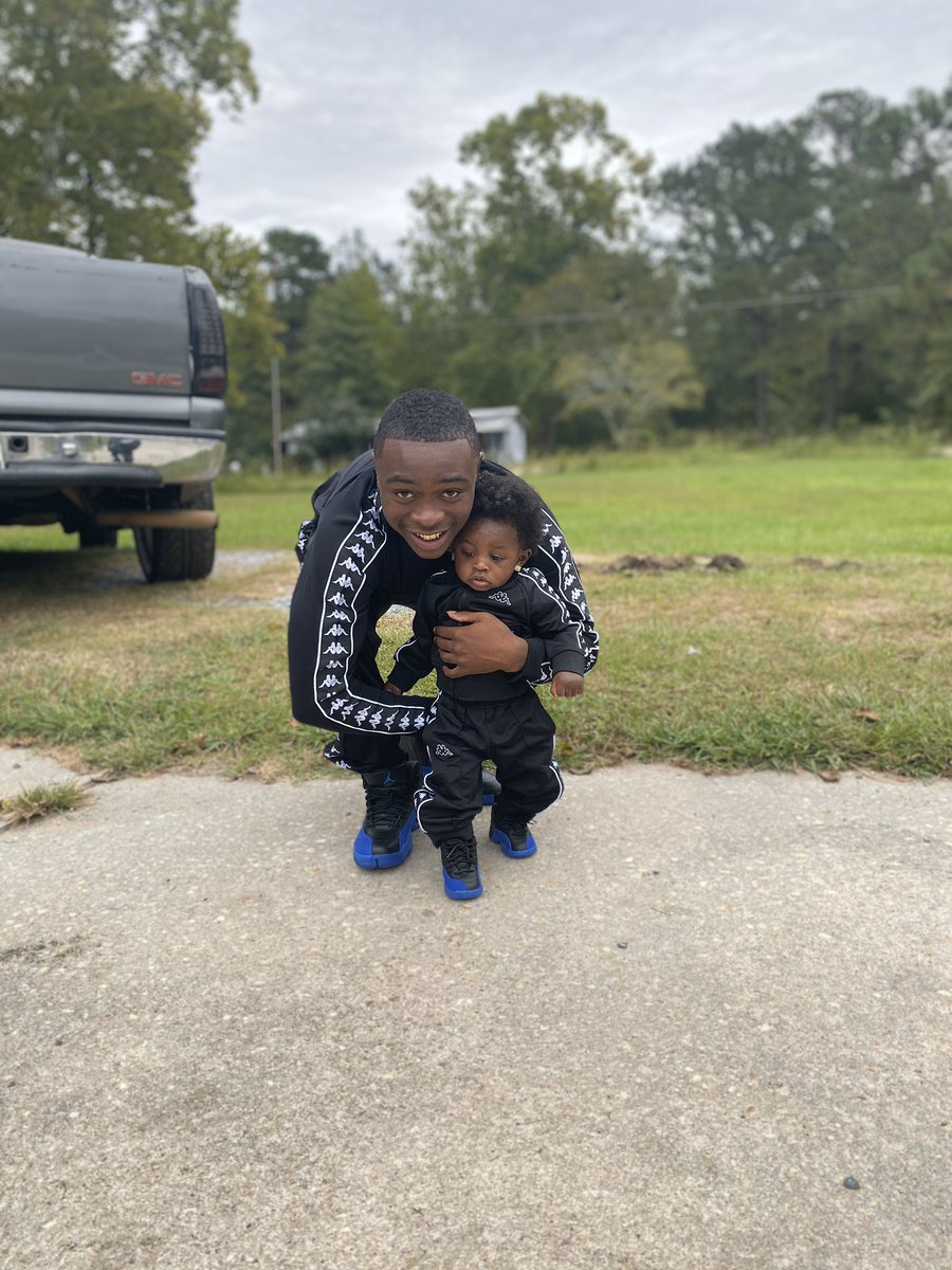 flex2timez's tweet photo. Daddy’s boy 5L🏧❤️ https://t.co/xTYgZsmqmt
