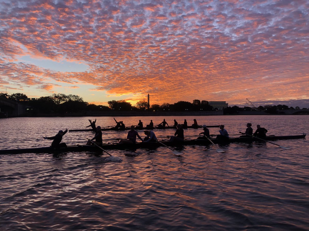 GW_WomensRowing's tweet photo. Not a bad way to spend the morning... https://t.co/opxdF6zapg